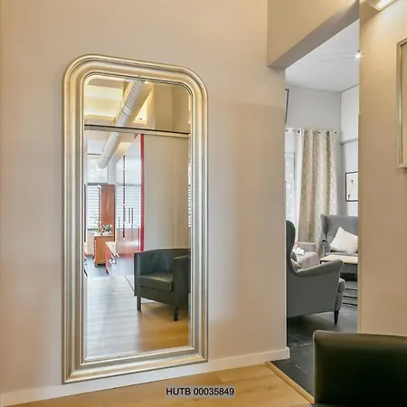 Alcam Les Corts Apartment Barcelona