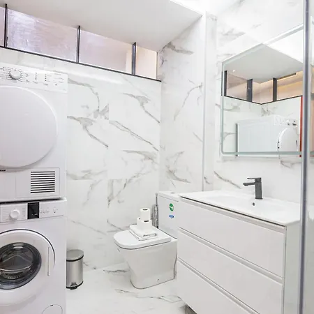 Alcam Les Corts Apartment *