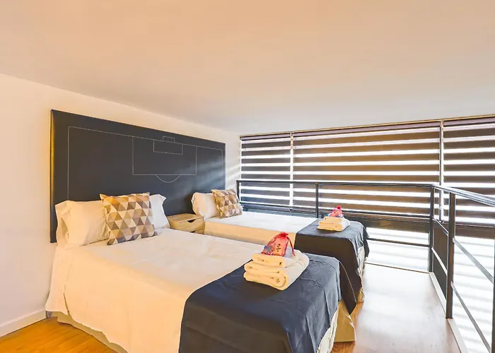 Alcam Les Corts Daire Barselona